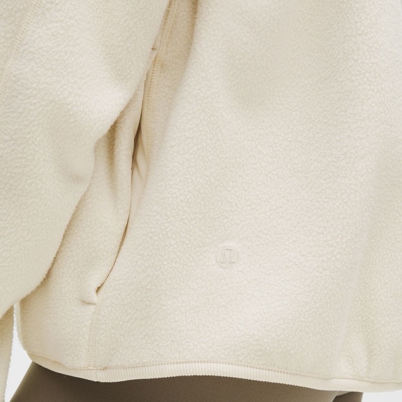 Lululemon NWT Tumbled Fleece Full-Zip Jacket. Color Light Ivory/Warm Ash Grey - Picture 6 of 10